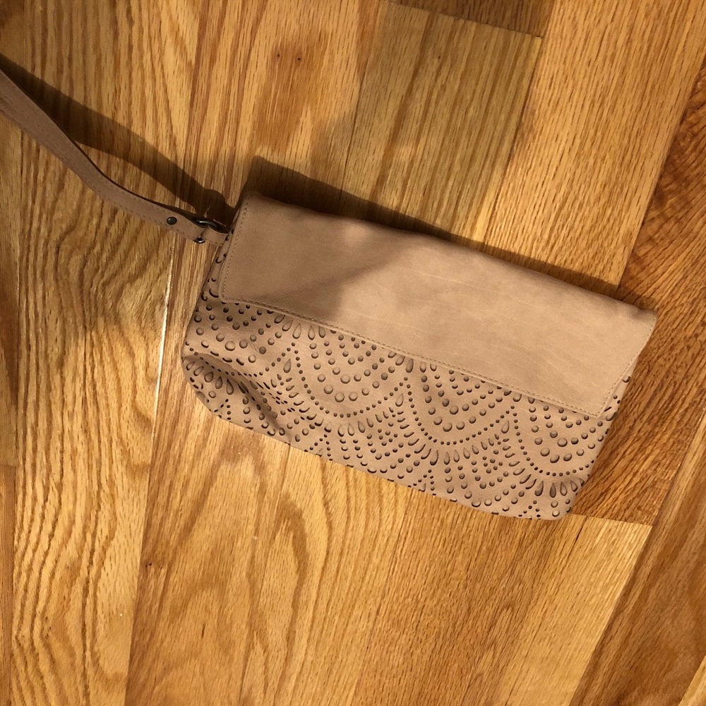 American Eagle Clutch